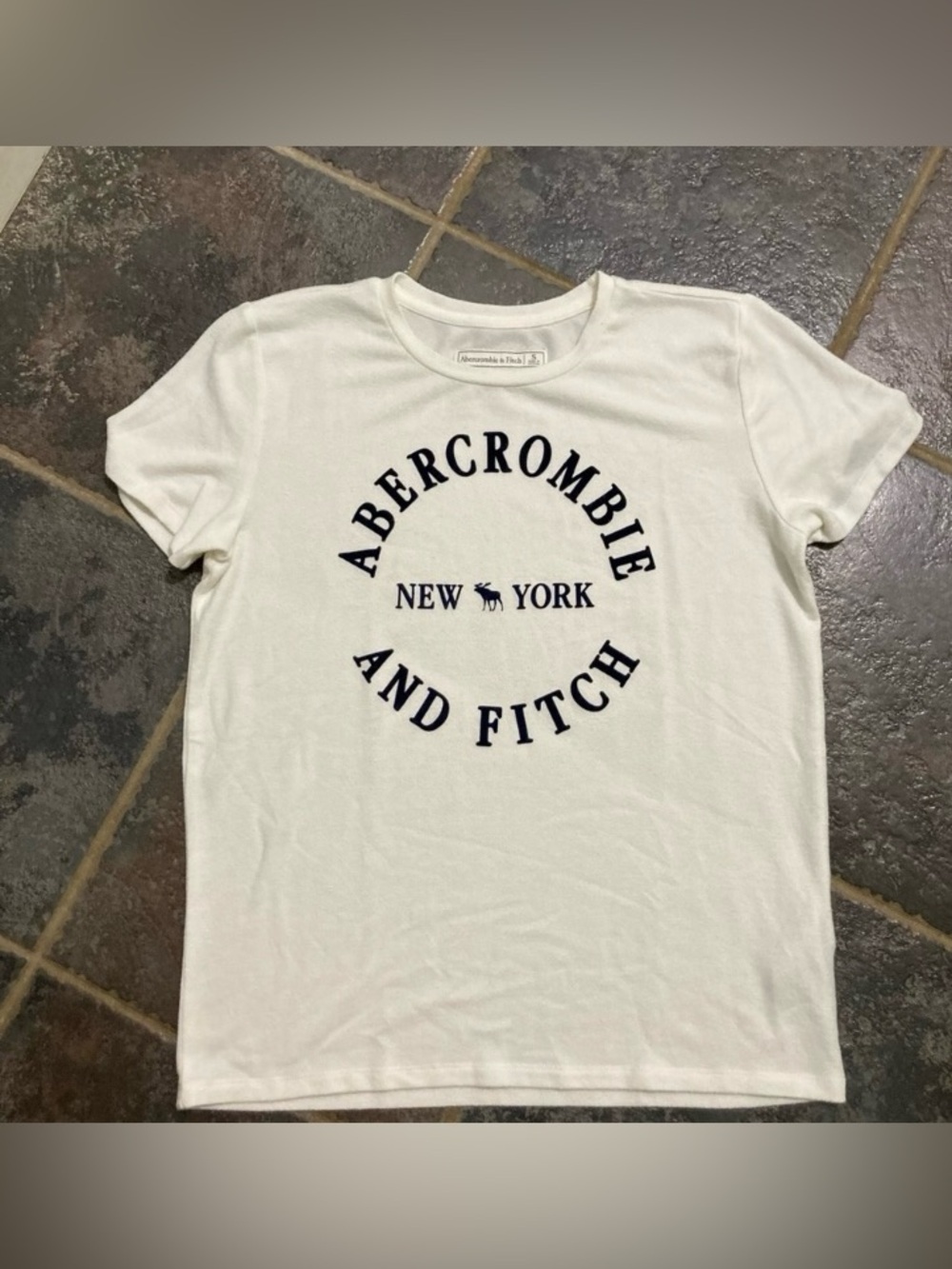 Abercrombie & Fitch White with Navy Logo Top Size S